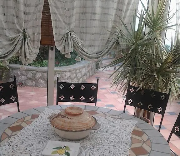 Bed & Breakfast Angelide 4*